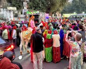 IMG_2953 Wedding procession in progress in Udaipur