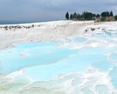 DSC03232 Pamukkale hot springs and travertine terraces