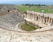 DSC03236 Hierapolis theatre